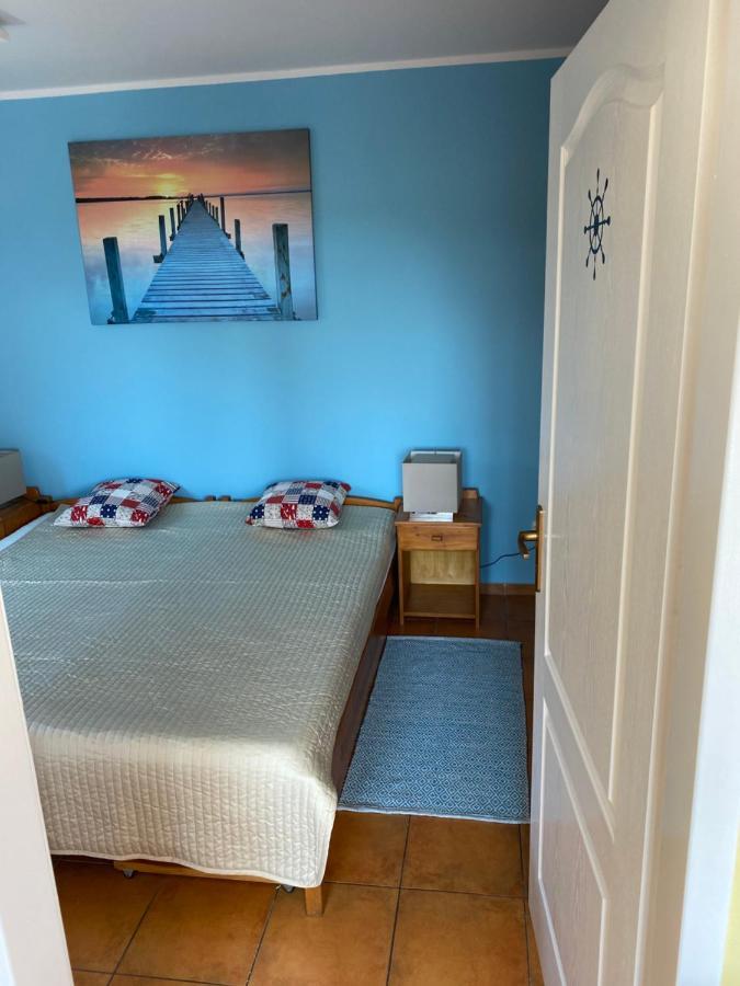 Apartman Delfin Senec Exterior photo